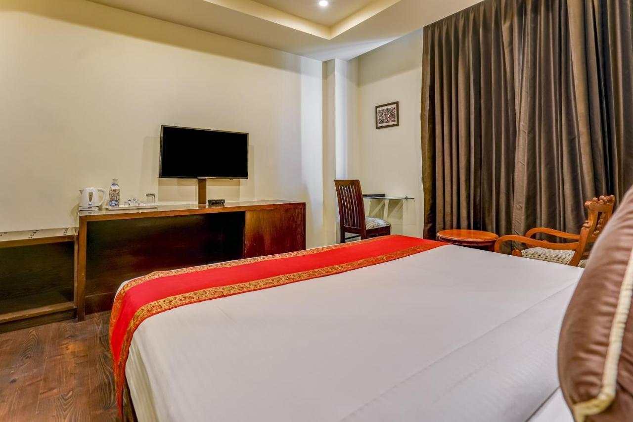 Townhouse 552Hotel Royal Court 잘란다르 외부 사진