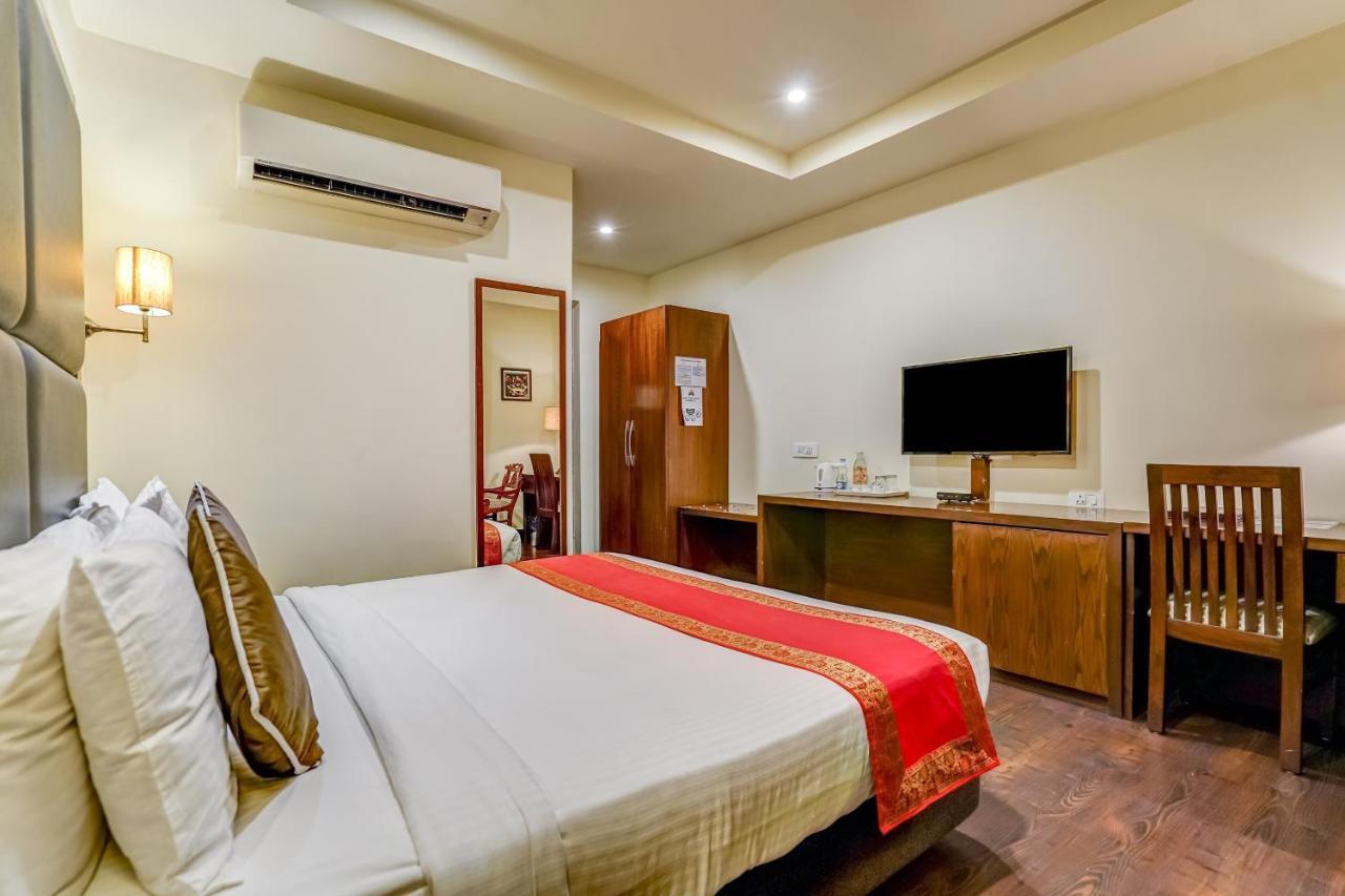 Townhouse 552Hotel Royal Court 잘란다르 외부 사진
